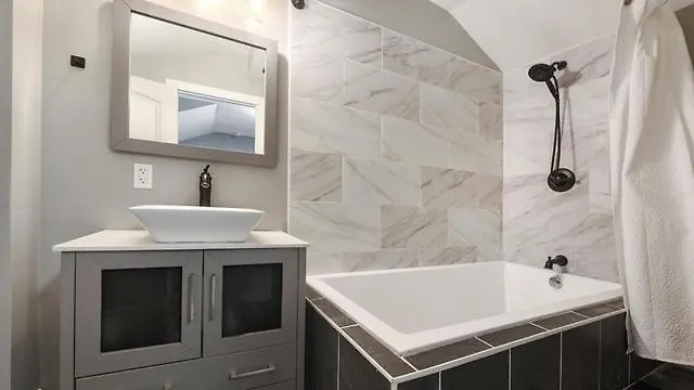 Private At North Shore Nest Apartment Pittsburgh
